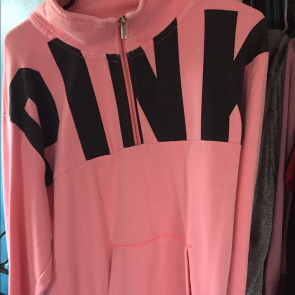 Pink hoodie - Picture 2 of 2